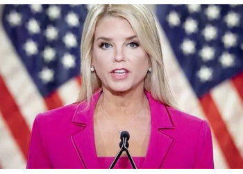 Trump’ın sosyal medyayı sallayan bakan adayı: Pamela Bondi