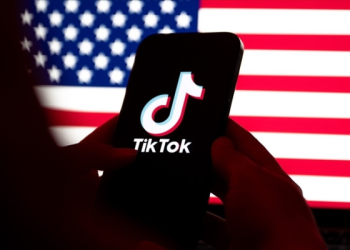 Trump’tan TikTok’a 75 günlük ek süre