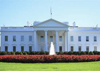 ABD’de Beyaz Saray ve Pentagon karşı karşıya geldi