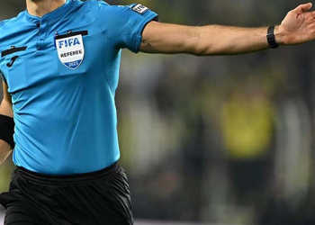 Beşiktaş-Galatasaray derbisi için yabancı hakem kararı