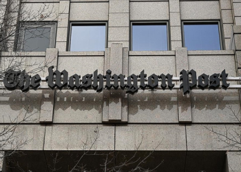 Jeff Bezos’u eleştirmişti, işinden oldu