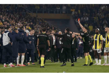 PFDK, Fenerbahçe’ye ceza yağdırdı: Mourinho ve futbolculara ağır cezalar