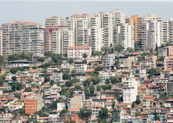 Kiralık konut sayısı düşüyor, ev sahipleri satışta