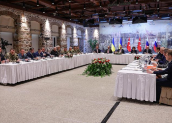 İstanbul’da yapılacak barış görüşmesinin saati belli oldu