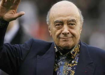 Lüks AVM’nin eski sahibine skandal iddia: Soyunma odasına gizli kamera!