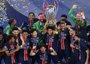 Tarihi farkla rekor gelir