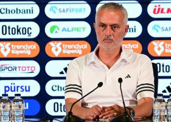 Mourinho’dan Fenerbahçe ayrılığı ile ilgili ilk açıklama: Ben buyum