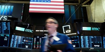 ABD borsaları haftaya artışla başladı