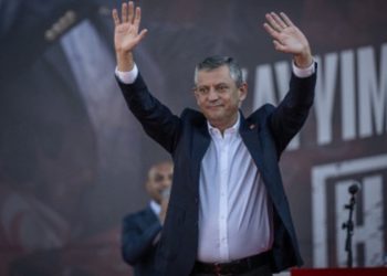 CHP’den ‘darbe’ ve ‘kayyum’ protestosu: Ankara’da büyük miting