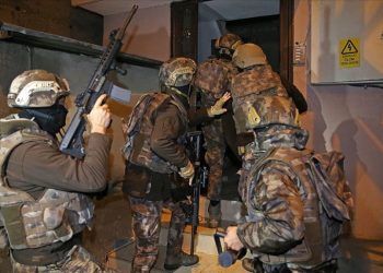 DEAŞ’lı teröristlere İdlib’de operasyon: 8 ölü