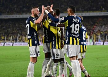 Fenerbahçe erteleme maçında Alanyaspor’u ağırlayacak