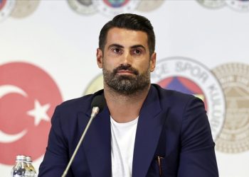 Fenerbahçe’de Volkan Demirel’e yöneticilik teklifi gündemde