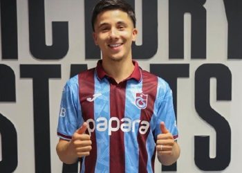 Trabzonspor Bouchouari transferini duyurdu