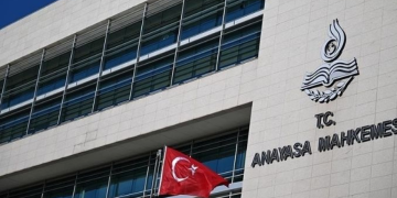 AYM’den Cumhurbaşkanına ilişkin ‘hisse senedi’ kararı