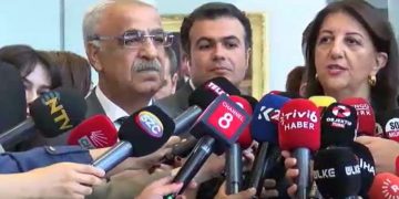 DEM Parti heyeti İmralı’da Öcalan’la görüştü