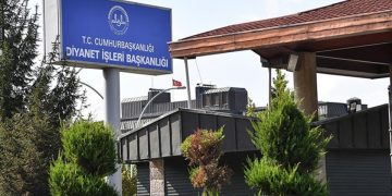 Diyanet’te 12 üst düzey isim görevden alındı, atamalar yapıldı