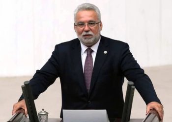 Eski AK Parti Milletvekili Hüseyin Kocabıyık gözaltına alındı