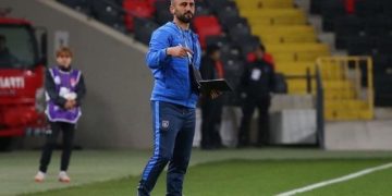 Eyüpspor, Selçuk Şahin ayrılığını açıkladı!