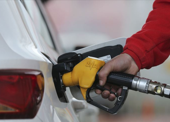 Akaryakıta bir zam daha! Fiyatlar bu gece artıyor