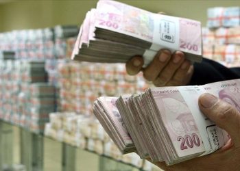 Bütçe ekimde 223 milyar TL açık verdi