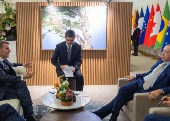 Cumhurbaşkanı Erdoğan Macron, ile bir araya geldi