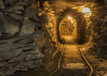 Madende göçük: En az 70 ölü