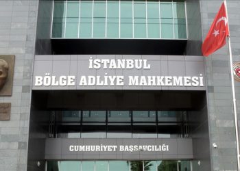 Savcı, adliyede kadın hâkimi vurdu