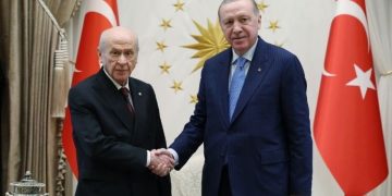 Sürpriz görüşme: Erdoğan ve Bahçeli bir araya geldi
