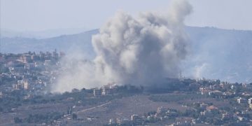 İsrail’in Beyrut’ta üniversiteye düzenlediği saldırıda 2 akademisyen öldü