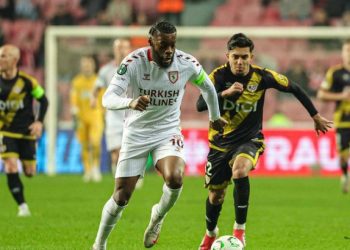 Samsunspor turu zor soktu, evinde Rayo Vallecano’ya mağlup oldu